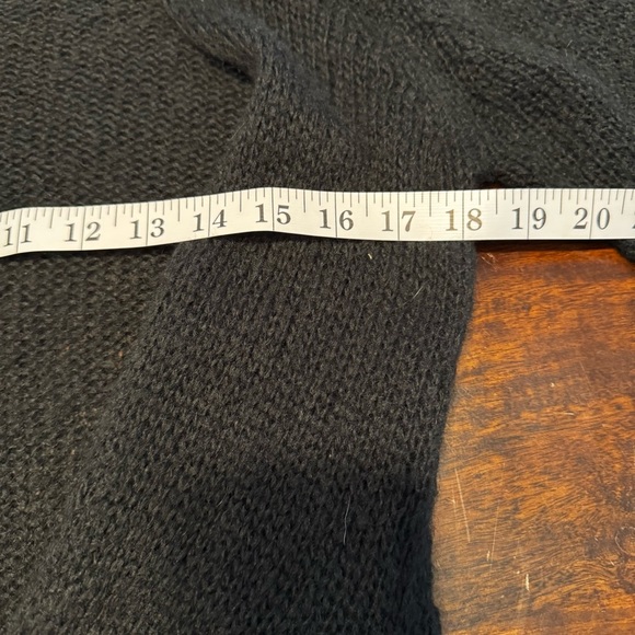 Wooden Ships Women’s Front Knot Black Mohair Wool Blend Top Sweater Shrug Sz M/L - Picture 10 of 10